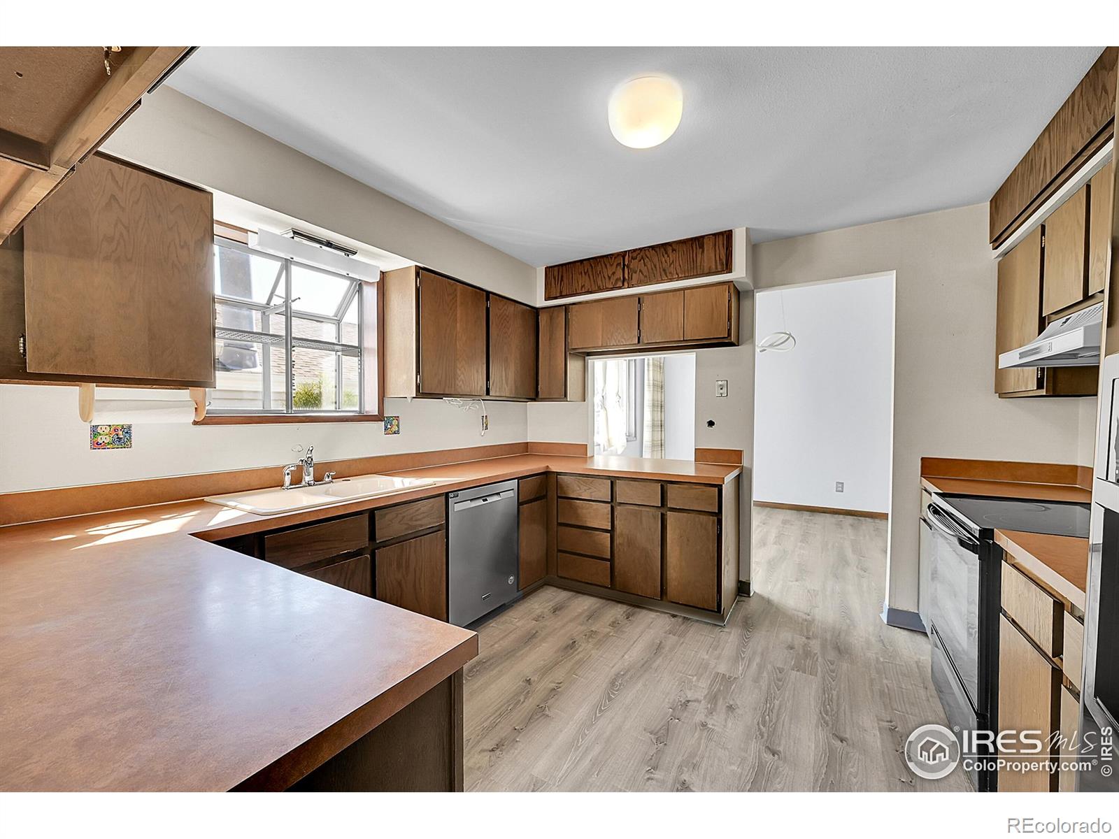 MLS Image #6 for 1912  29th avenue,greeley, Colorado