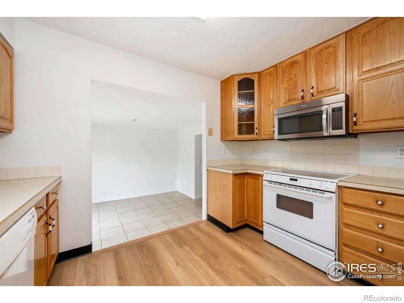MLS Image #11 for 17  tulip court,windsor, Colorado