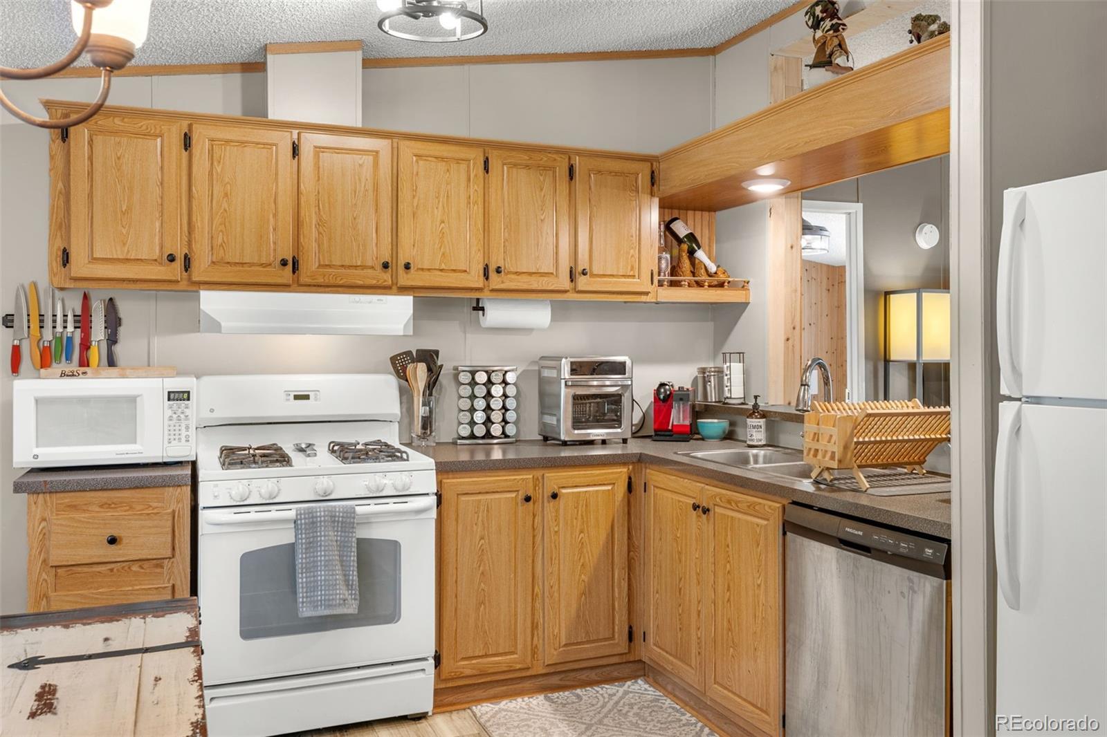 MLS Image #15 for 406  breech trail,como, Colorado