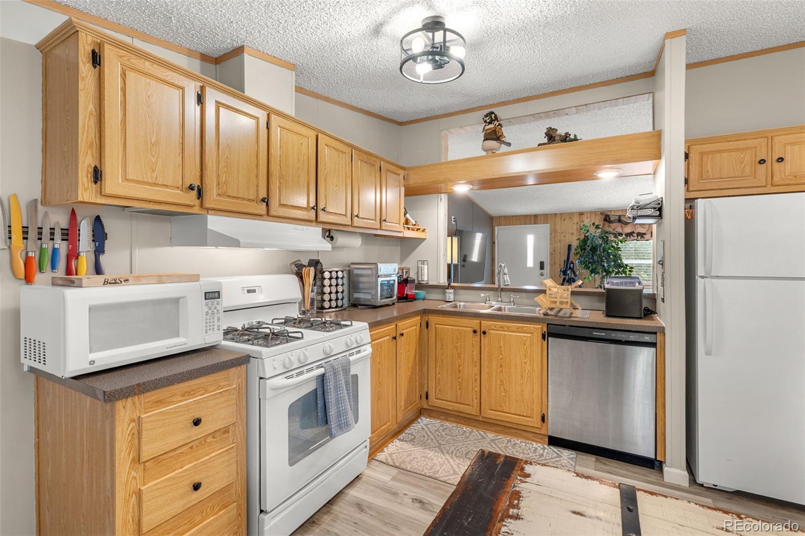 MLS Image #17 for 406  breech trail,como, Colorado