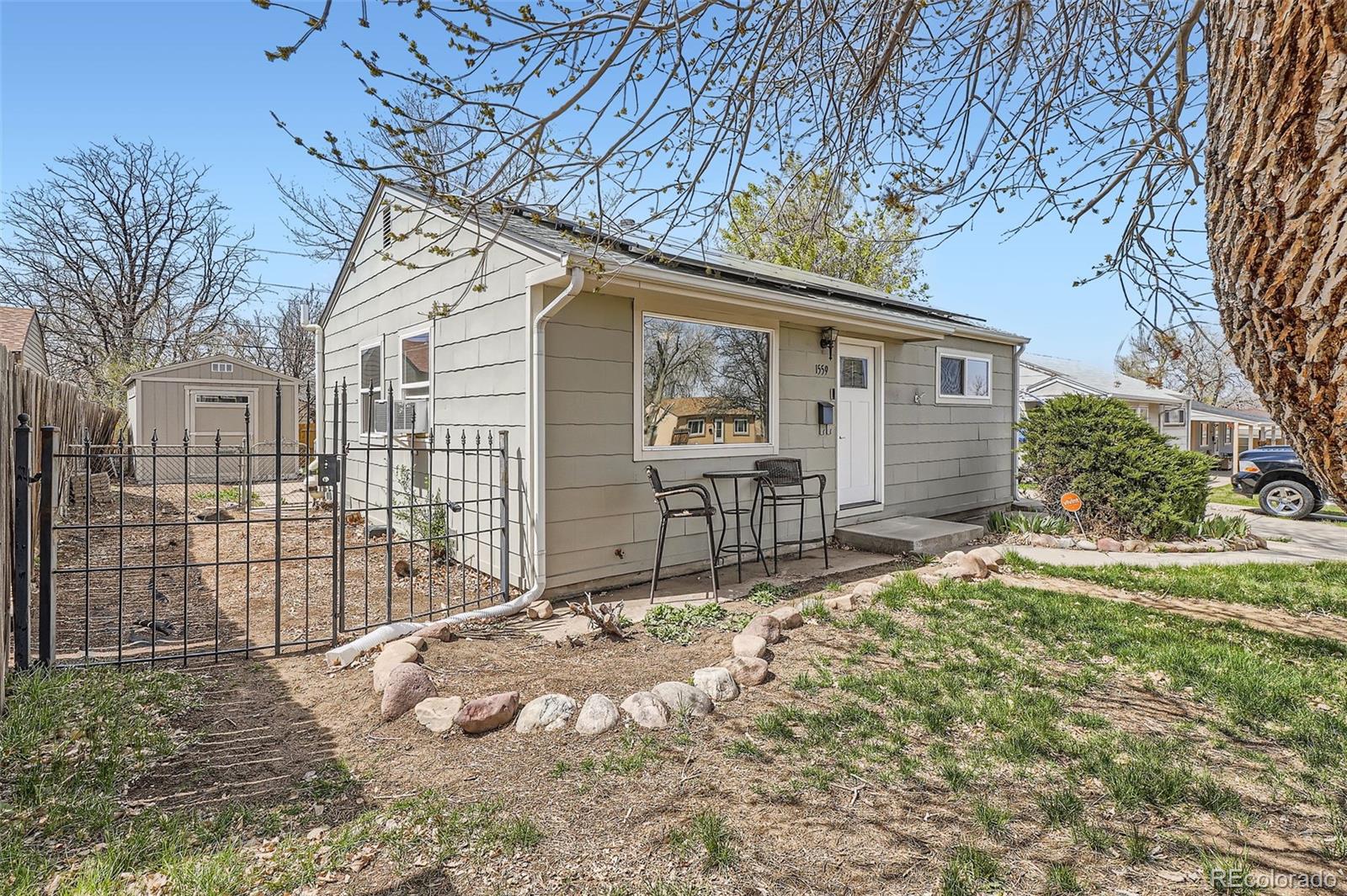 MLS Image #2 for 1559 s quieto court,denver, Colorado