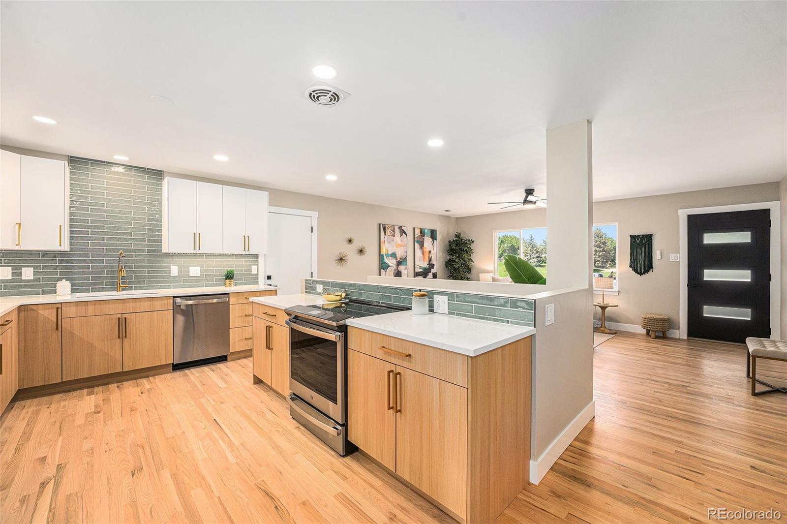 MLS Image #10 for 12046 w green mountain drive,lakewood, Colorado