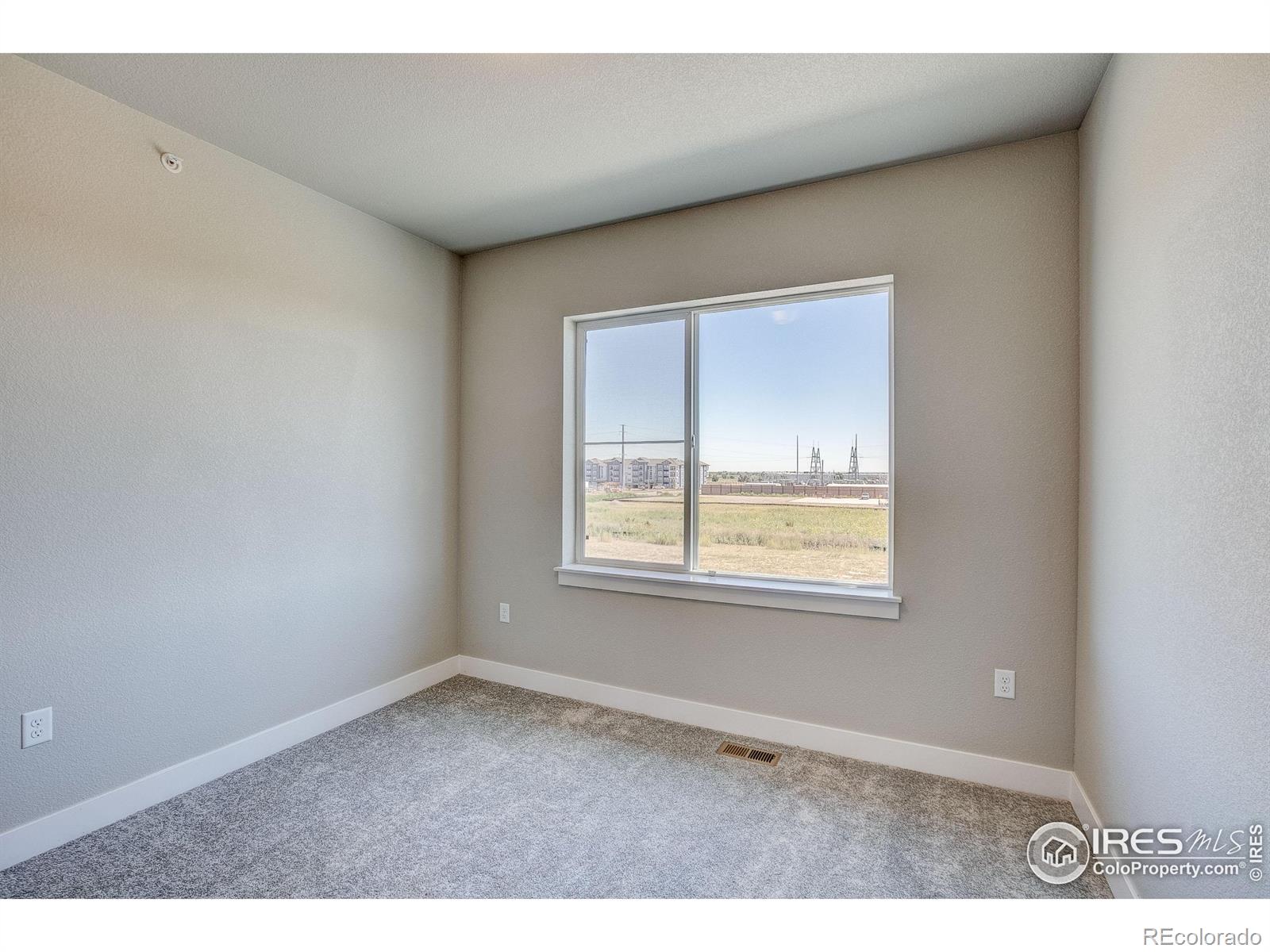 MLS Image #18 for 204  high point drive,longmont, Colorado