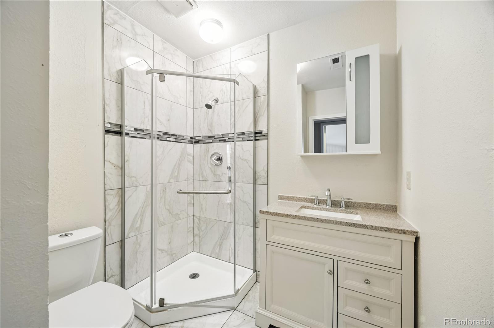 MLS Image #23 for 6406 w 70th avenue,arvada, Colorado