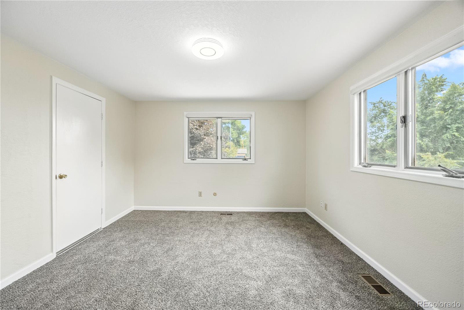 MLS Image #26 for 6406 w 70th avenue,arvada, Colorado