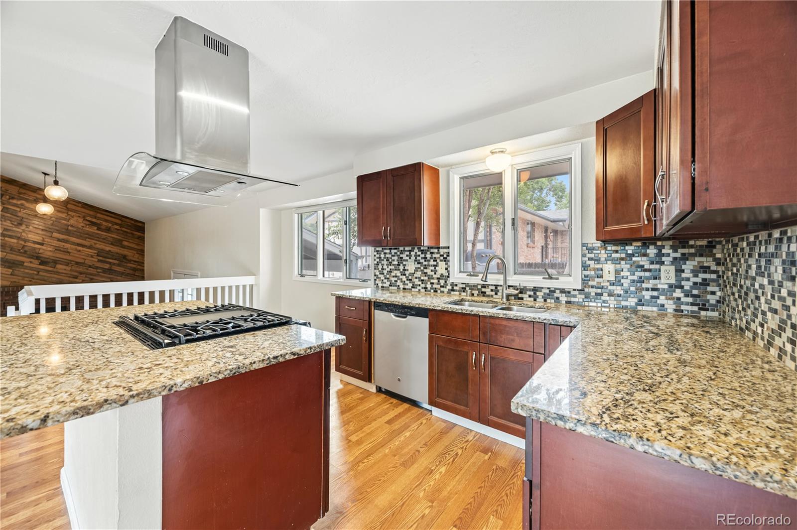 MLS Image #9 for 6406 w 70th avenue,arvada, Colorado
