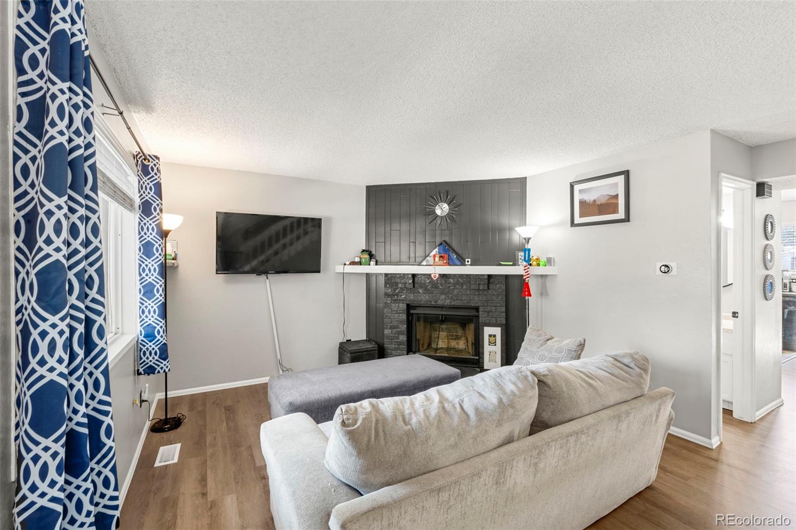 MLS Image #1 for 4260 s mobile circle,aurora, Colorado