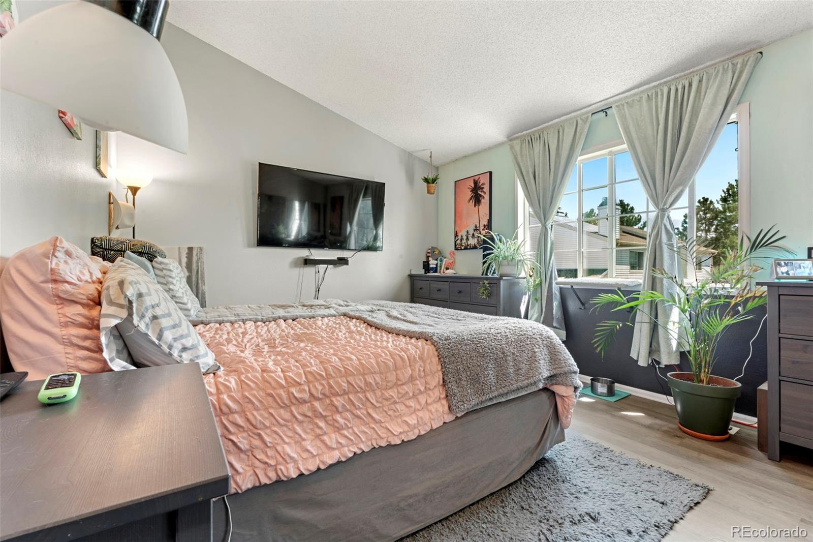 MLS Image #7 for 4260 s mobile circle,aurora, Colorado