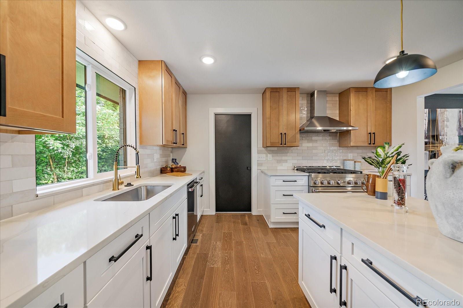 MLS Image #14 for 3866 s jersey street,denver, Colorado