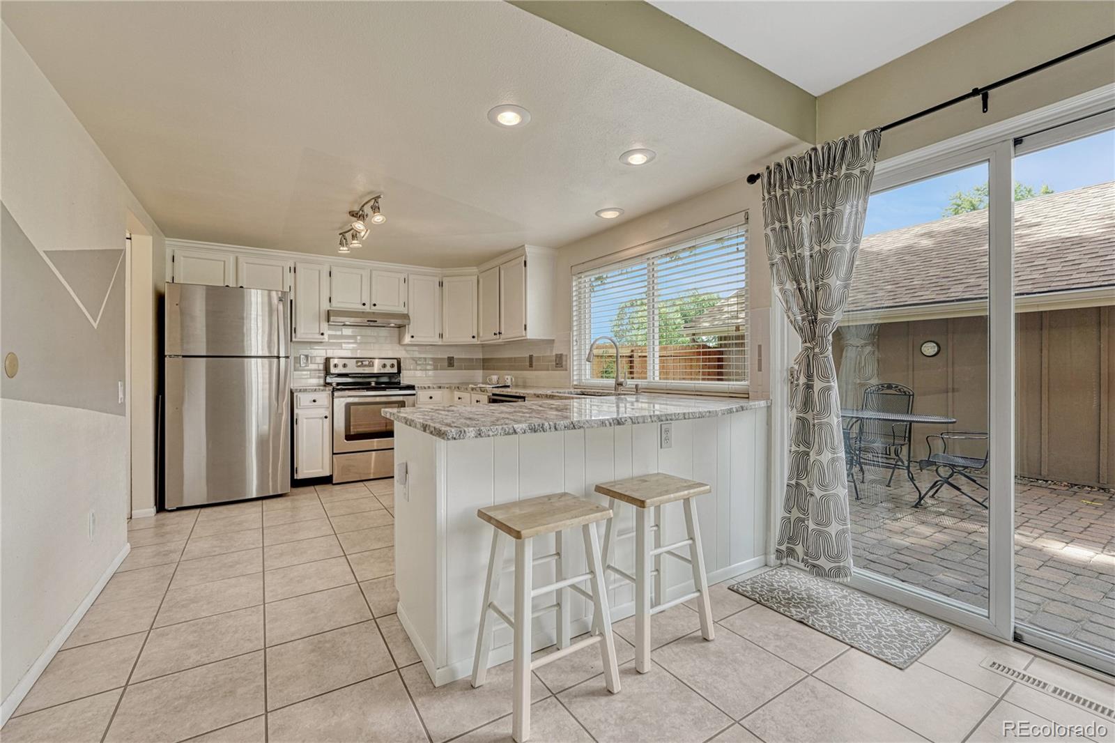 MLS Image #8 for 7525 s rosemary circle,centennial, Colorado