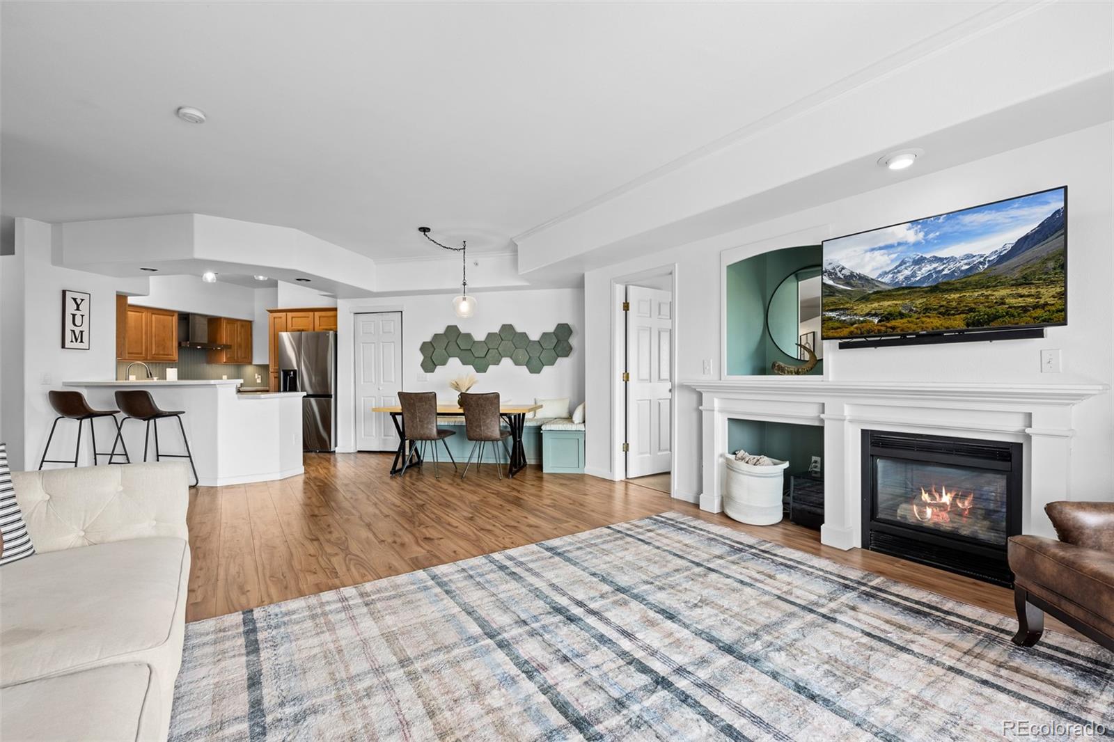 MLS Image #4 for 940 e plum creek parkway,castle rock, Colorado