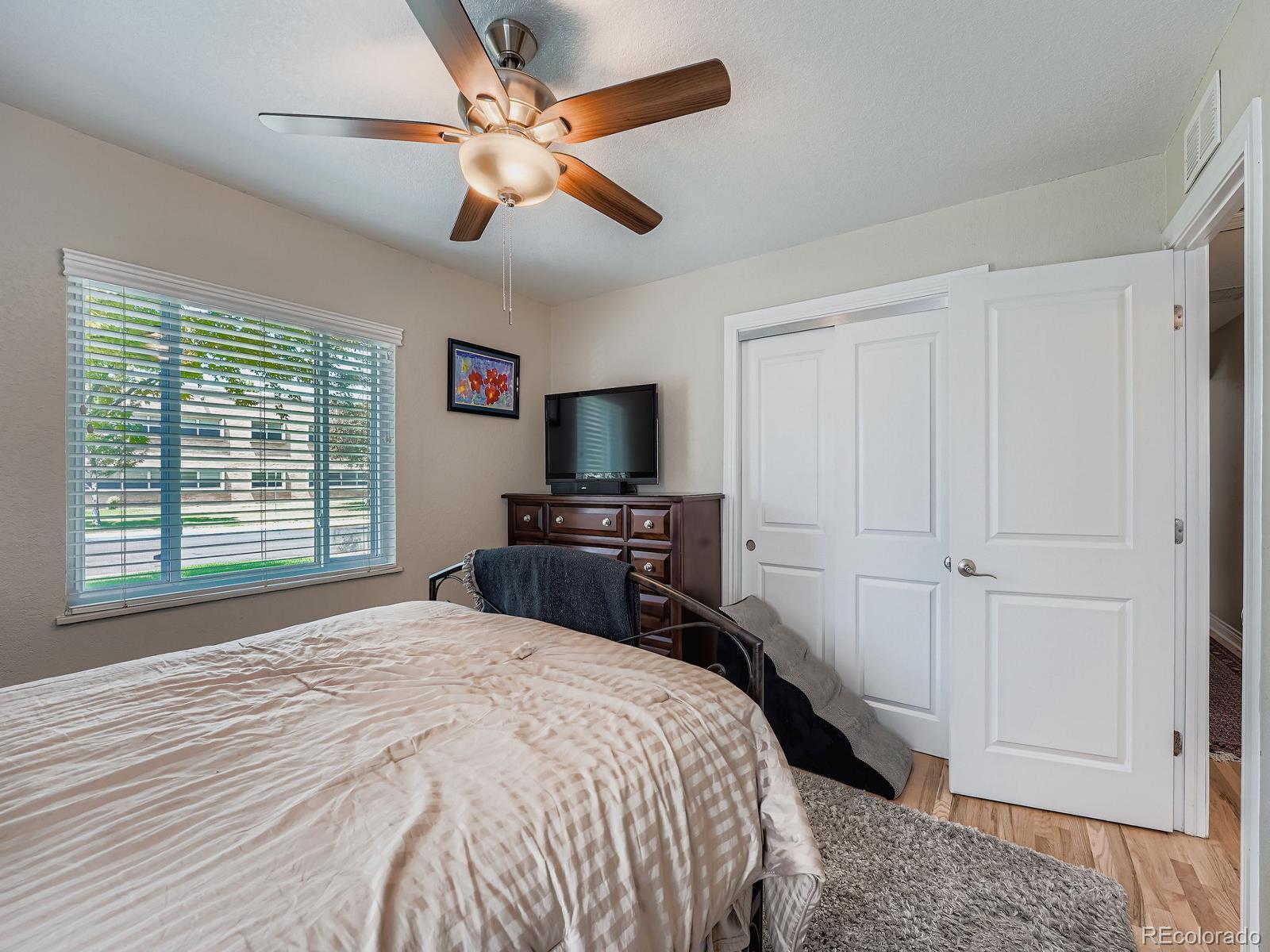 MLS Image #13 for 3040 s elm street,denver, Colorado