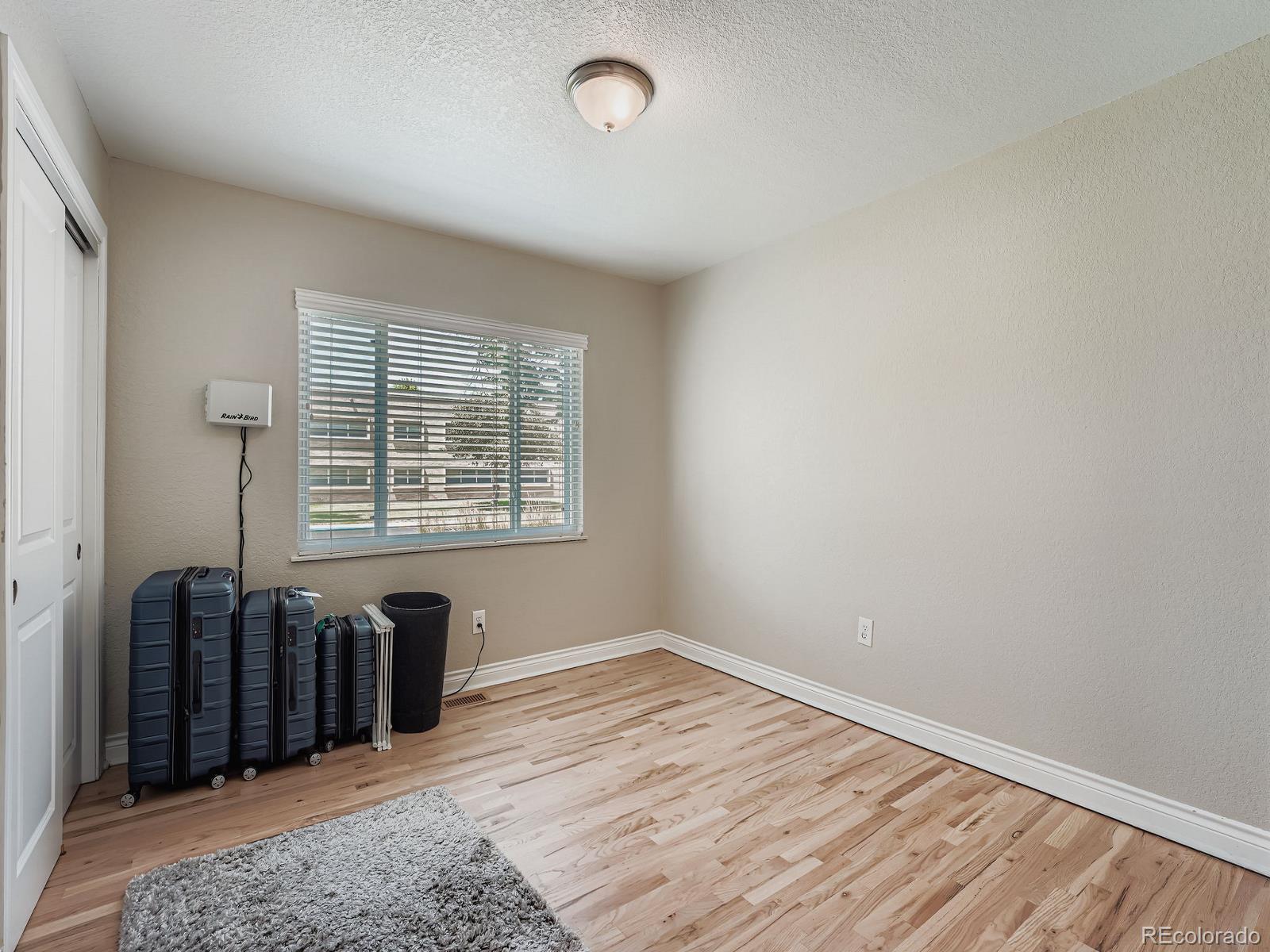 MLS Image #18 for 3040 s elm street,denver, Colorado