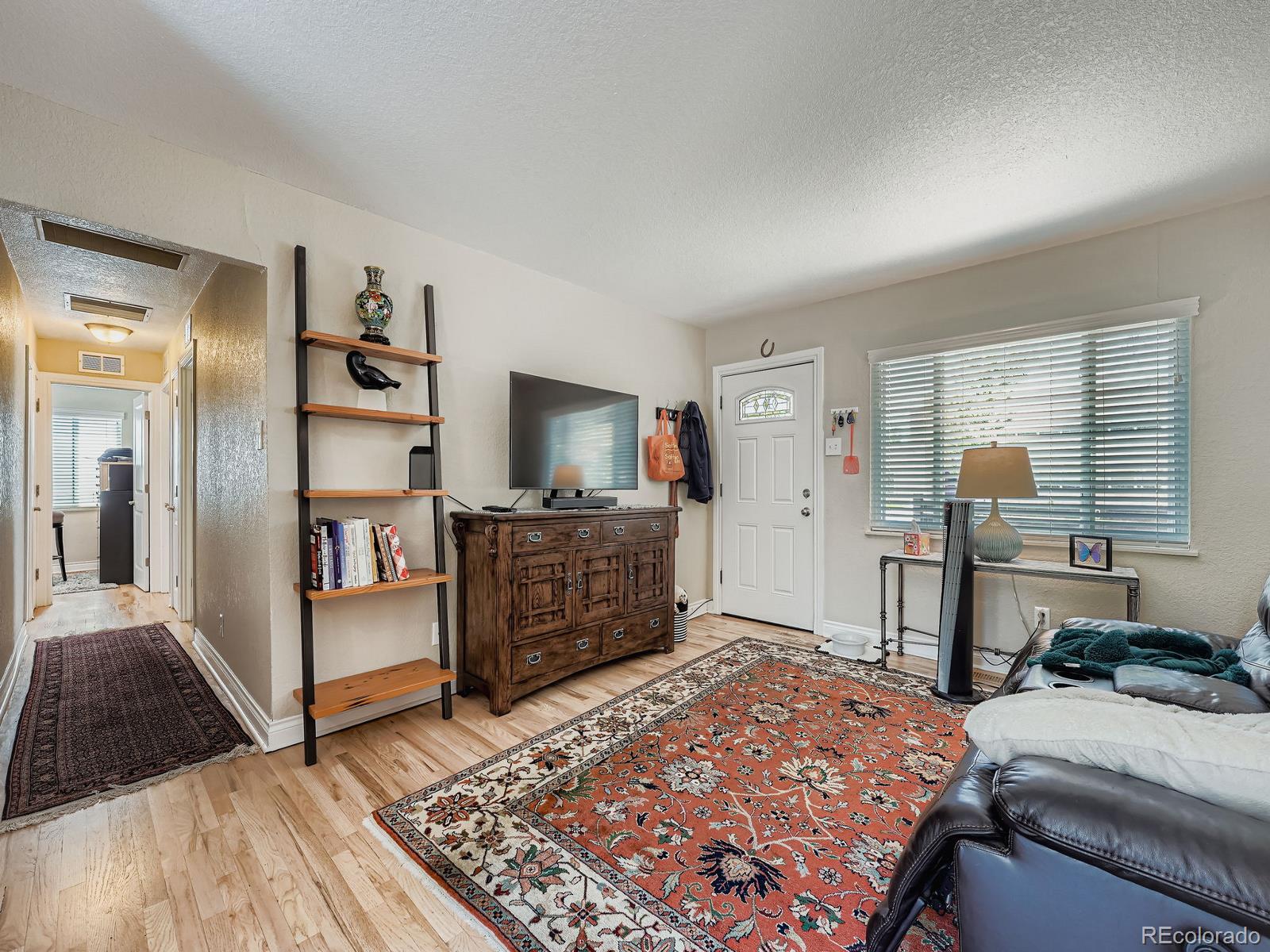 MLS Image #3 for 3040 s elm street,denver, Colorado