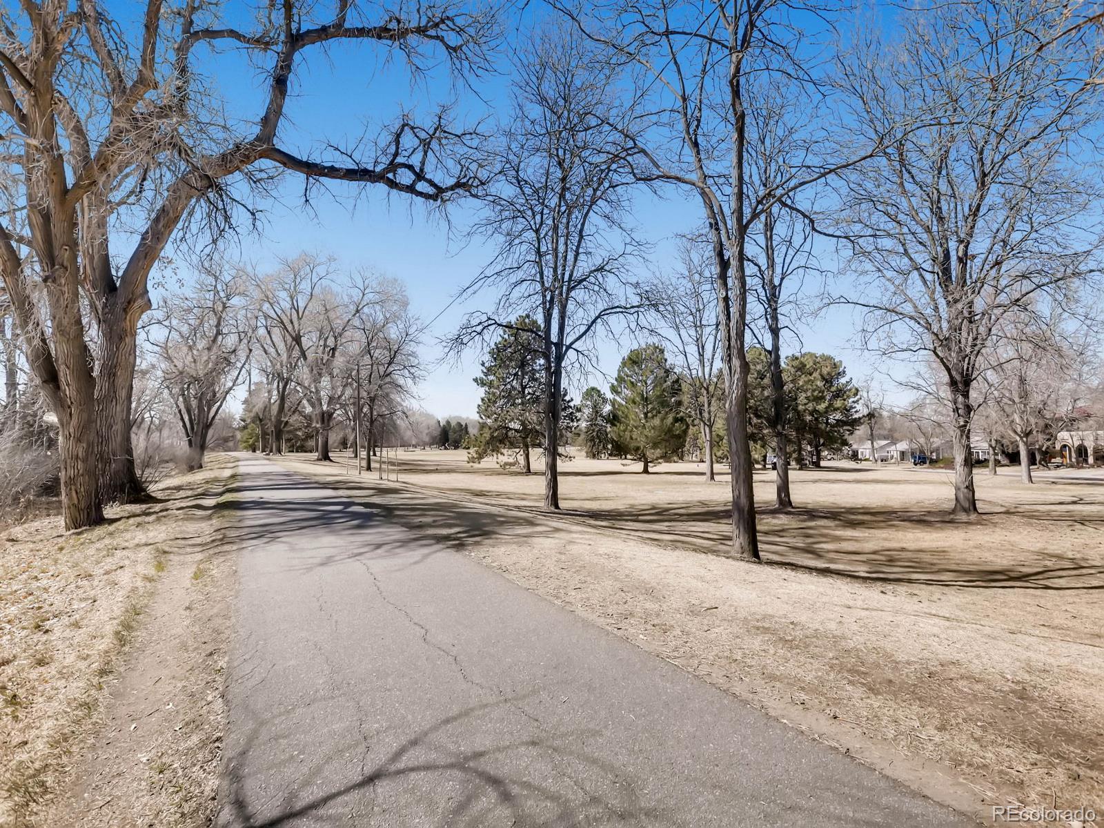 MLS Image #33 for 3040 s elm street,denver, Colorado