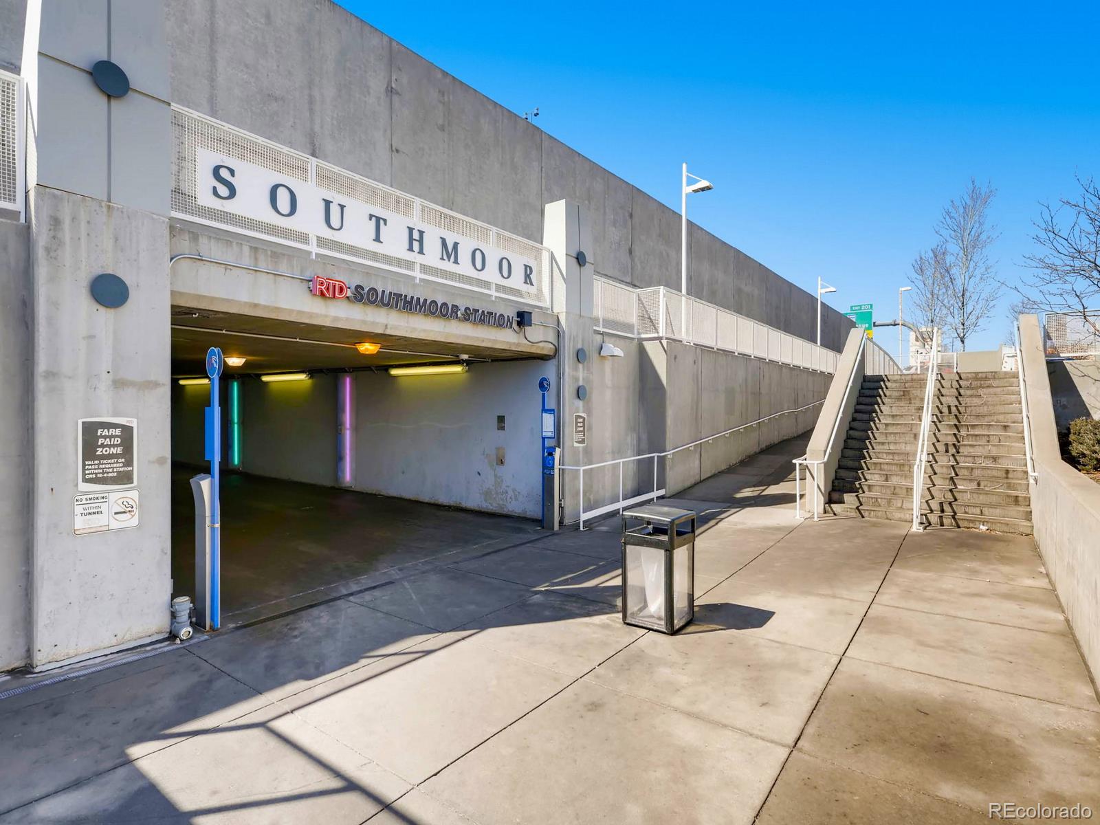 MLS Image #38 for 3040 s elm street,denver, Colorado