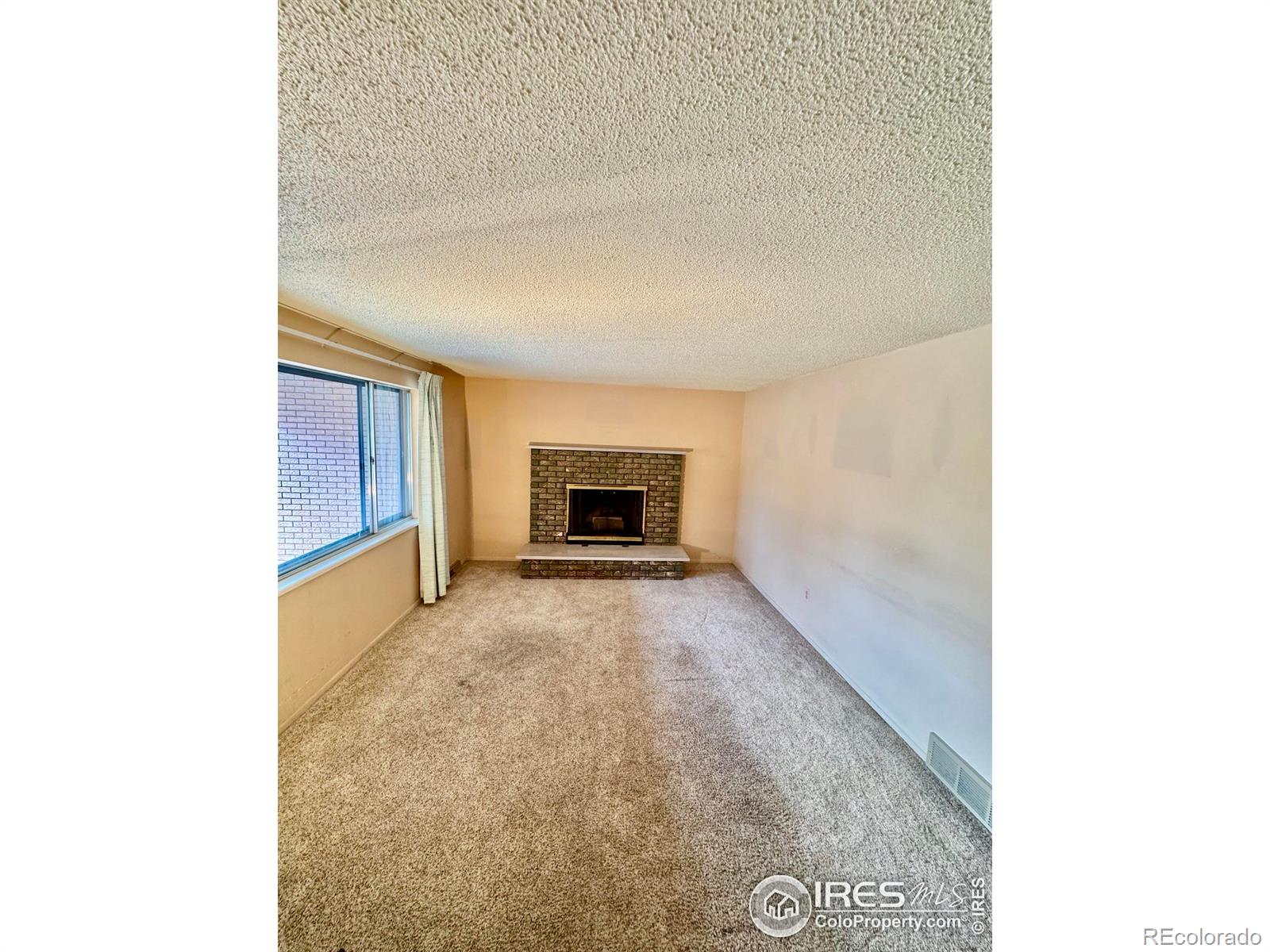 MLS Image #5 for 12884  anhawa avenue,longmont, Colorado