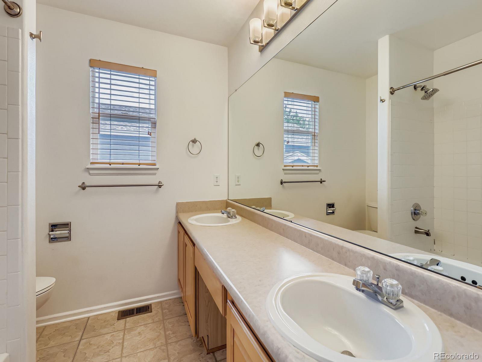 MLS Image #13 for 5337 s killarney street,centennial, Colorado