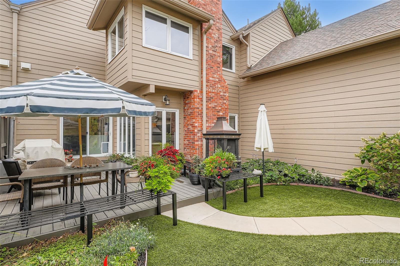 MLS Image #17 for 287 s holly street,denver, Colorado