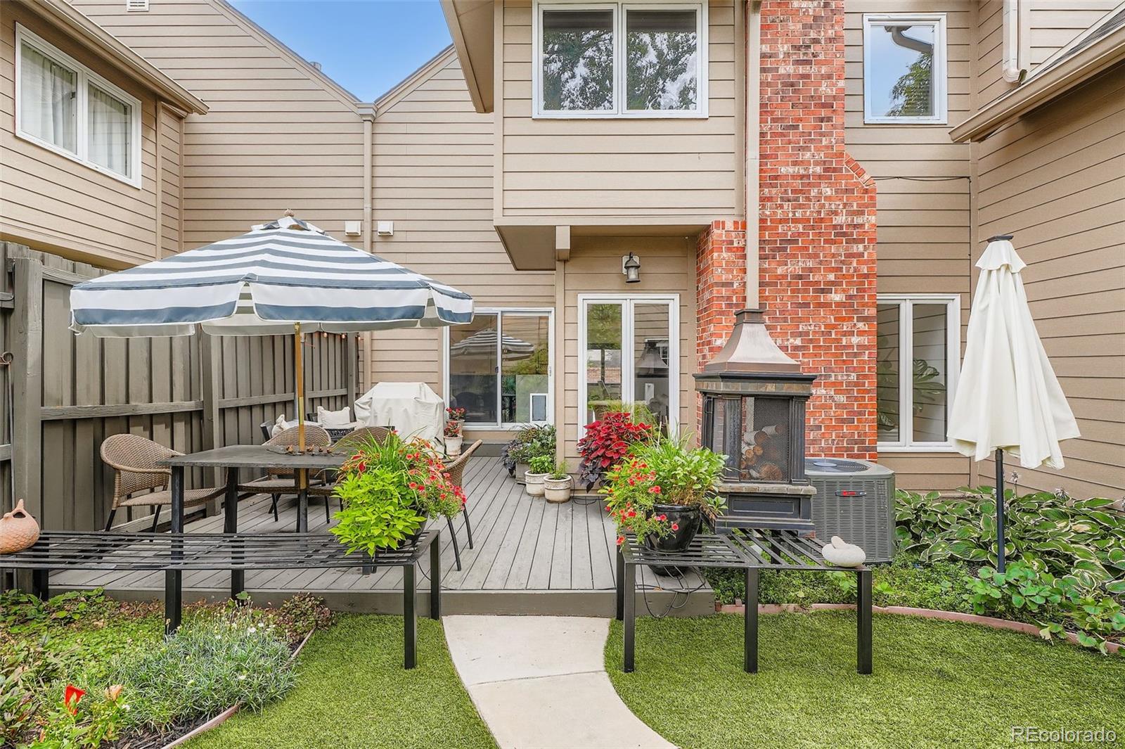 MLS Image #18 for 287 s holly street,denver, Colorado
