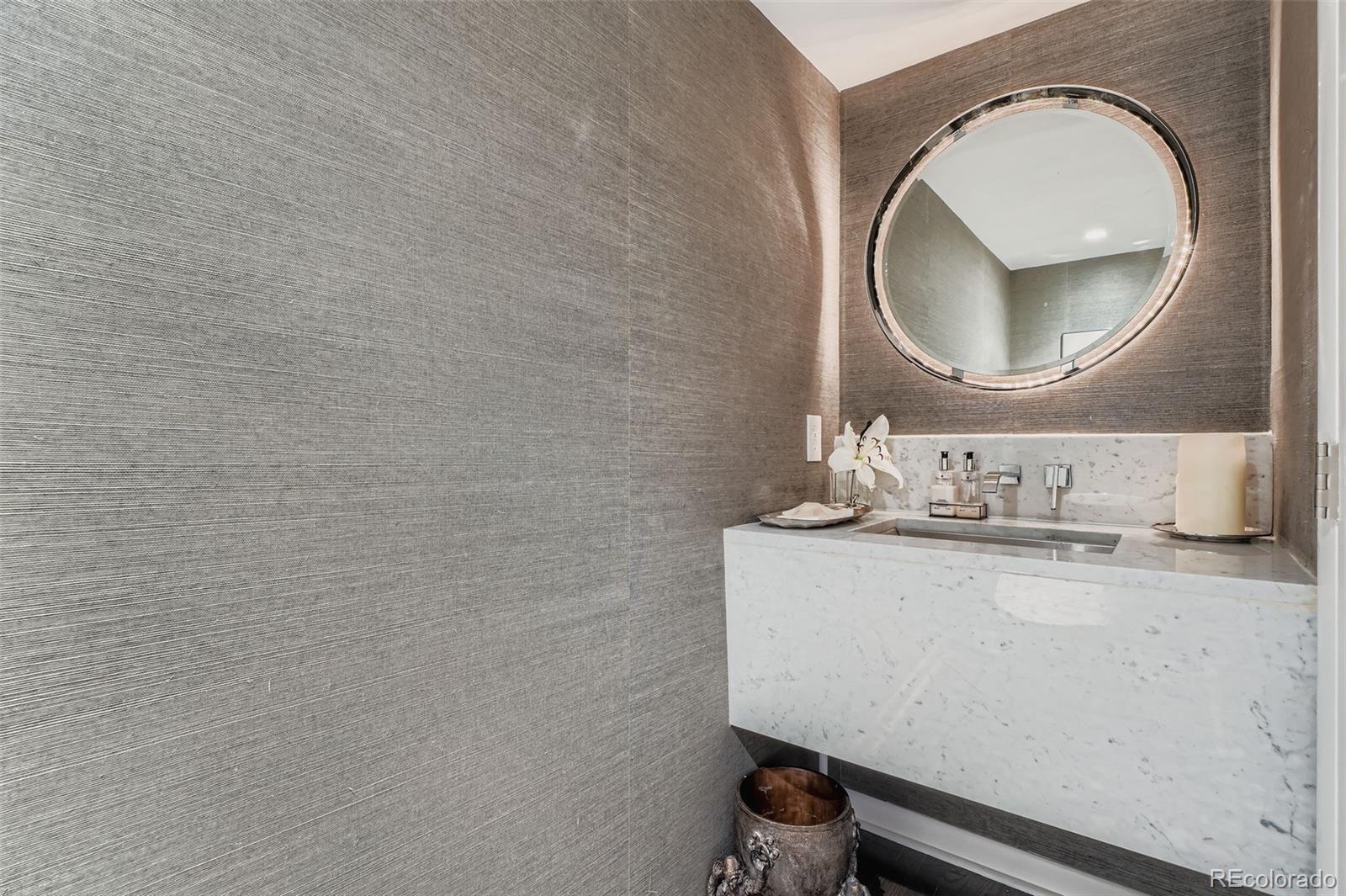 MLS Image #9 for 287 s holly street,denver, Colorado