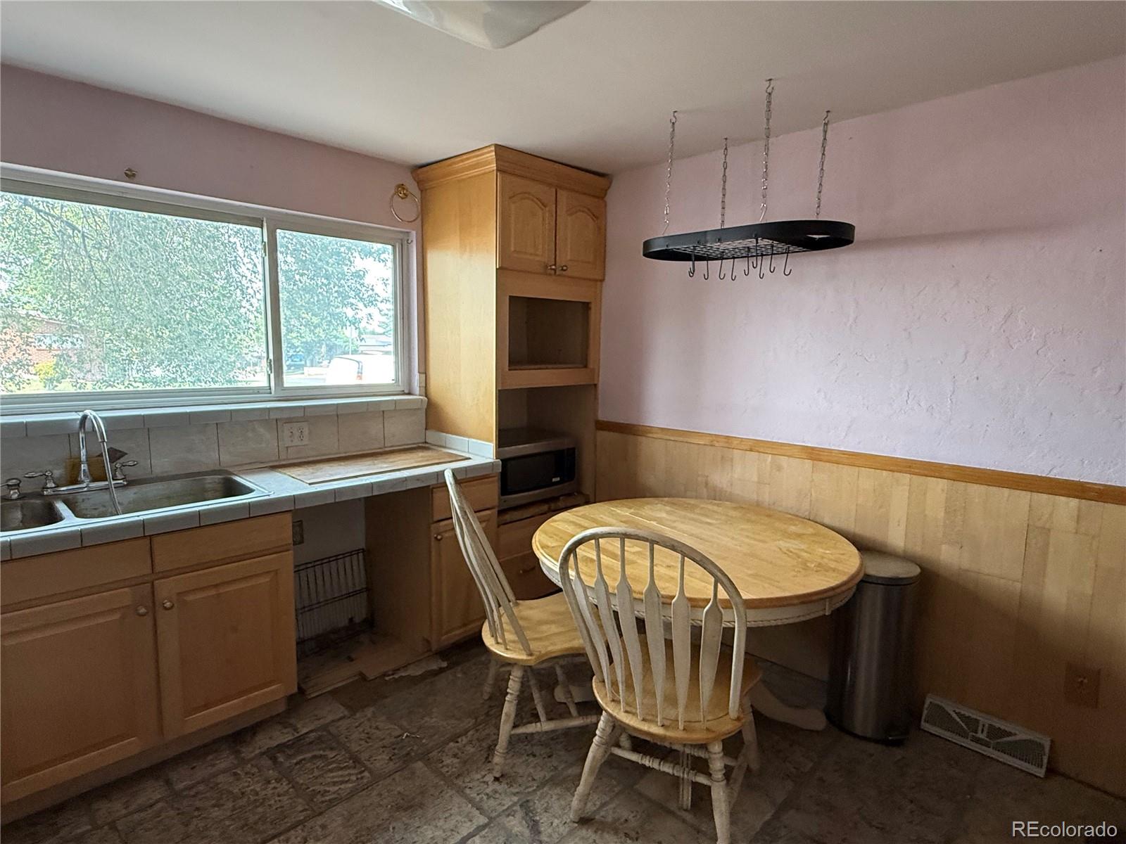 MLS Image #9 for 820  explorador calle ,denver, Colorado
