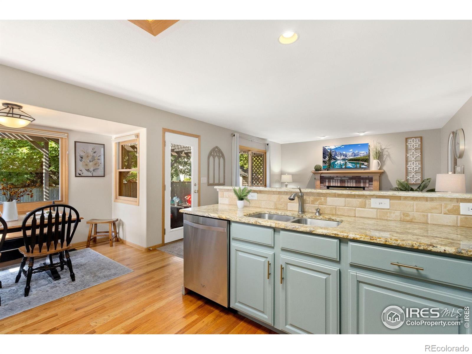 MLS Image #14 for 2225  pole pine lane,fort collins, Colorado