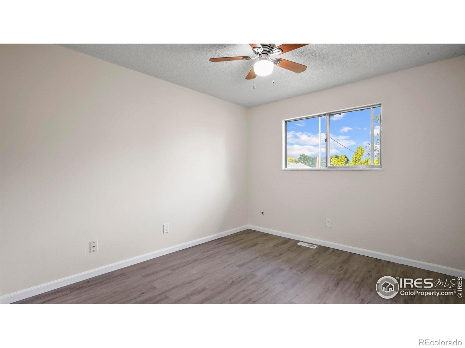 MLS Image #5 for 7742  3rd street,wellington, Colorado