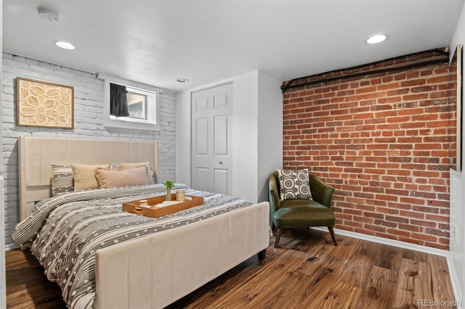 MLS Image #13 for 2132 e 26th avenue,denver, Colorado