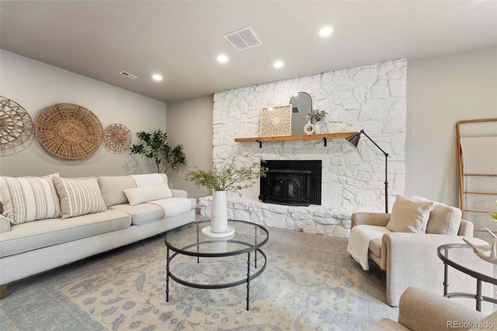 MLS Image #11 for 814  cardinal street,colorado springs, Colorado