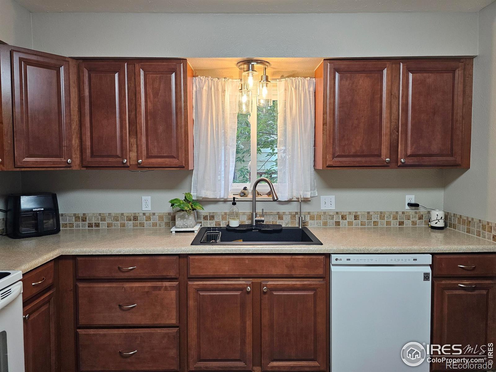 MLS Image #13 for 1306  coolidge street,sterling, Colorado