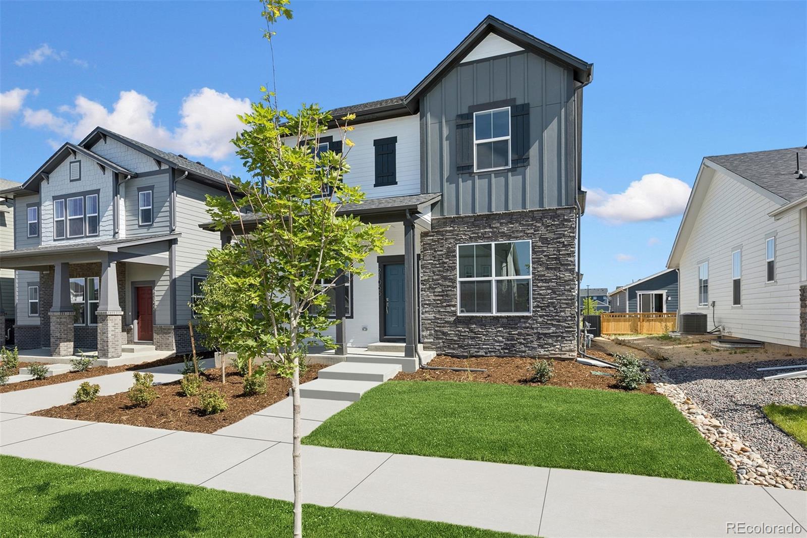 MLS Image #2 for 21065 e 61st drive,aurora, Colorado
