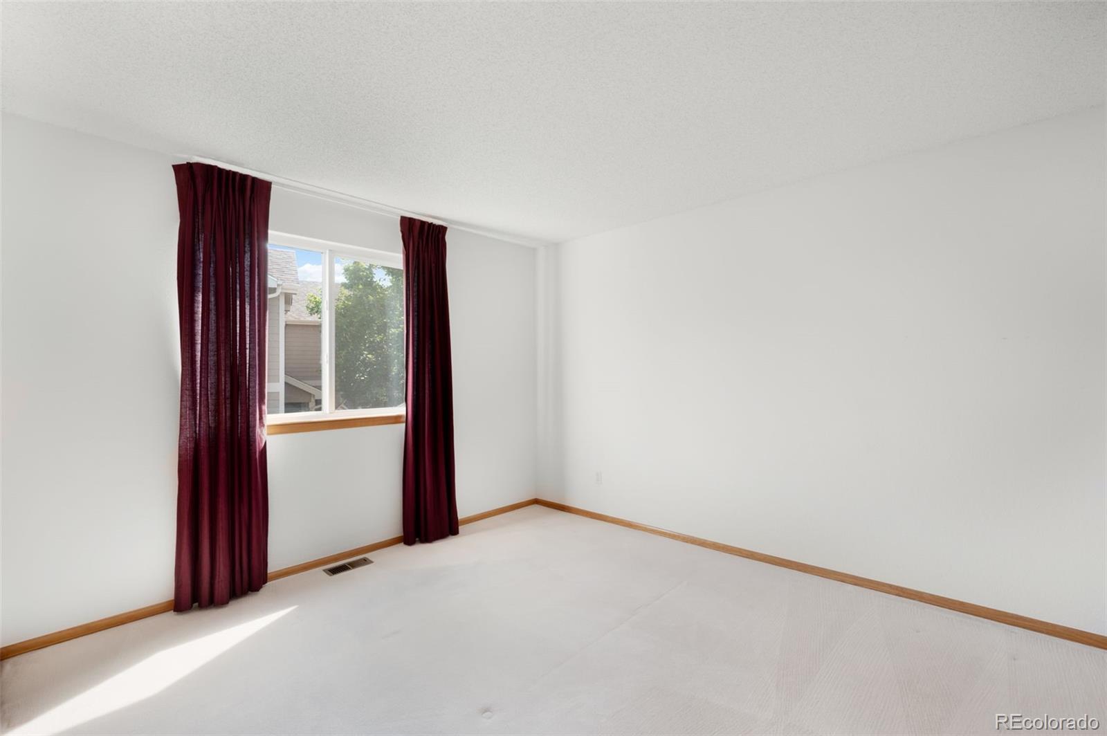 MLS Image #20 for 9330  lark sparrow trail,highlands ranch, Colorado