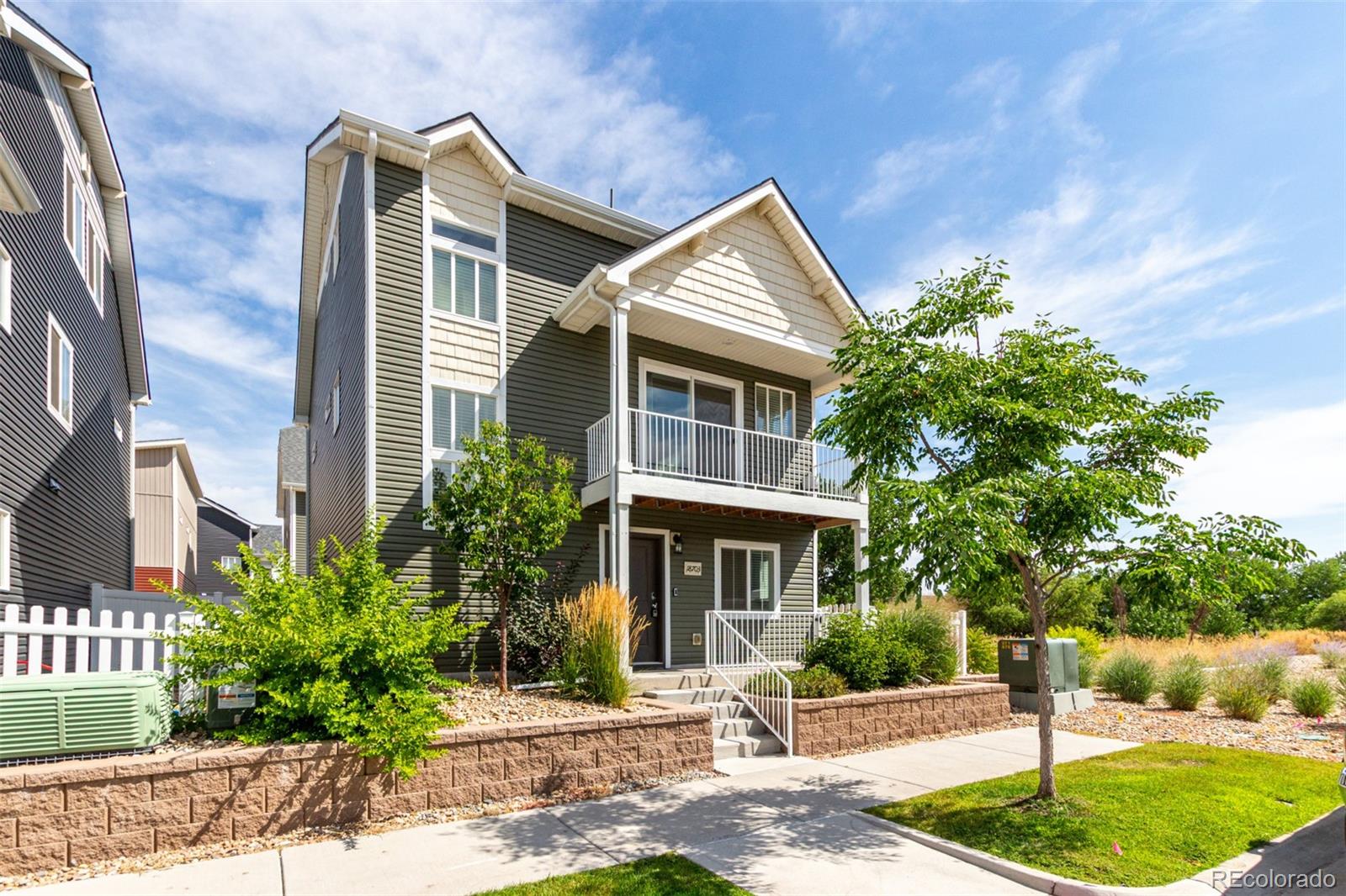 MLS Image #21 for 18703 e 54th avenue,denver, Colorado