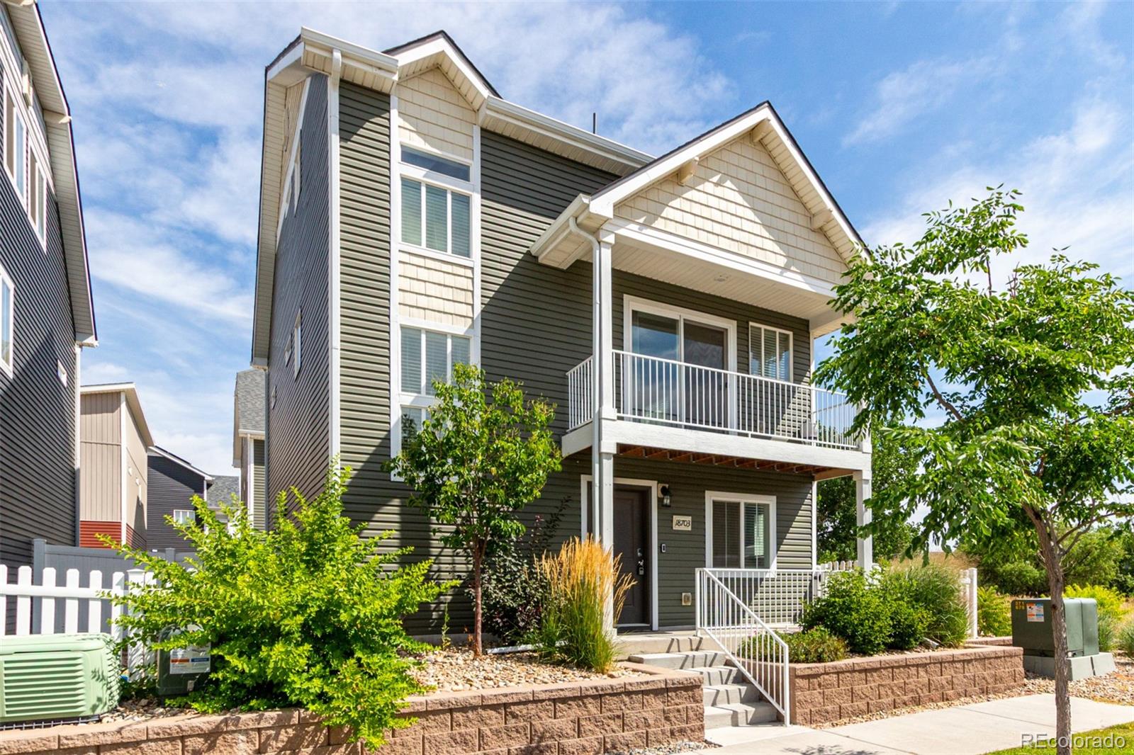 MLS Image #22 for 18703 e 54th avenue,denver, Colorado