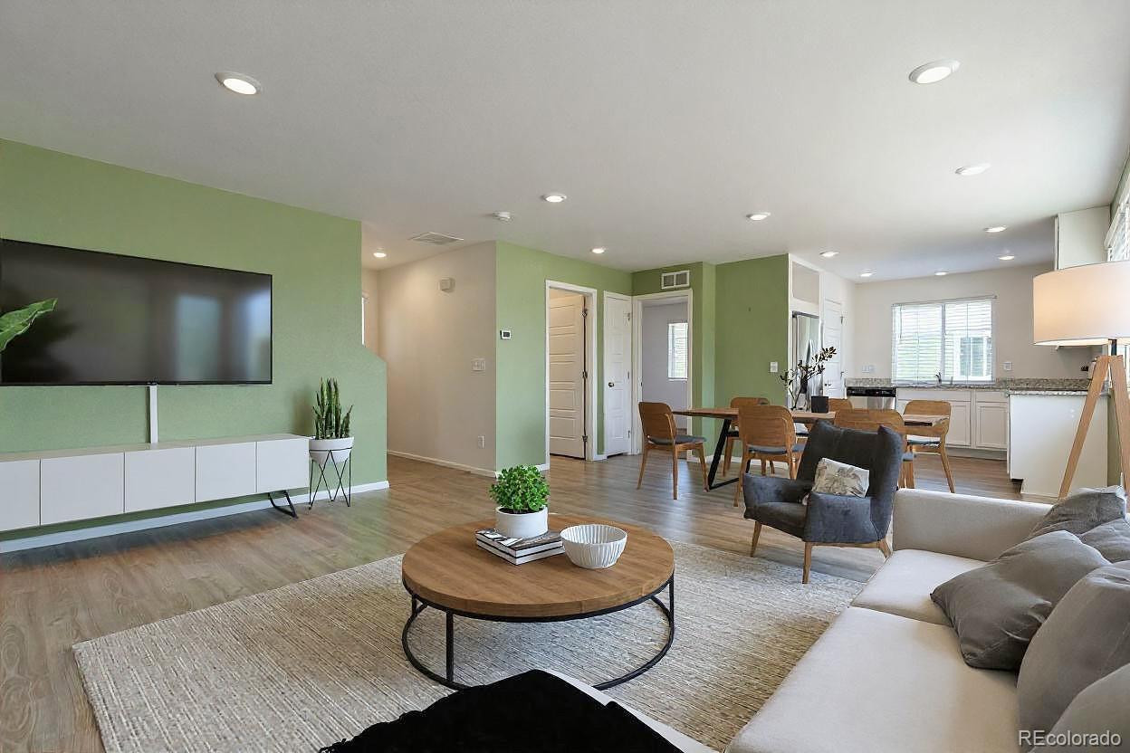 MLS Image #7 for 18703 e 54th avenue,denver, Colorado