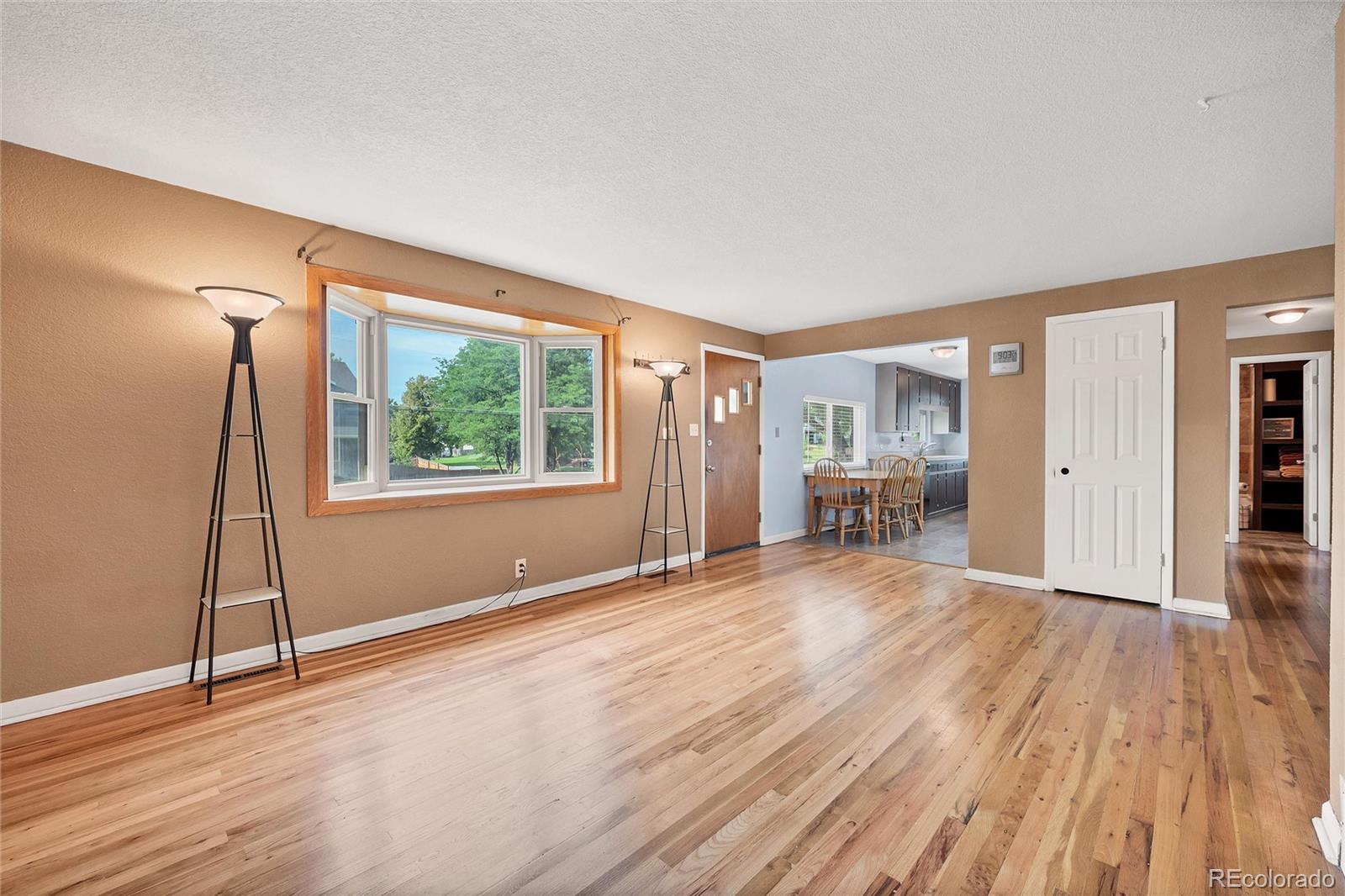 MLS Image #4 for 6855 w 62nd avenue,arvada, Colorado