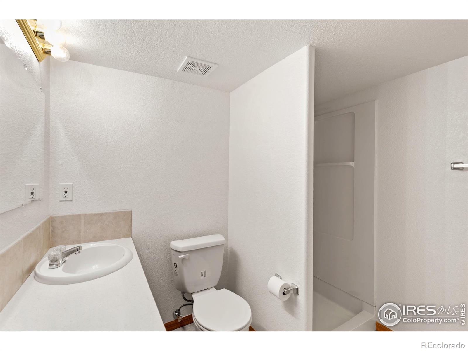MLS Image #31 for 4479 w 17th street,greeley, Colorado