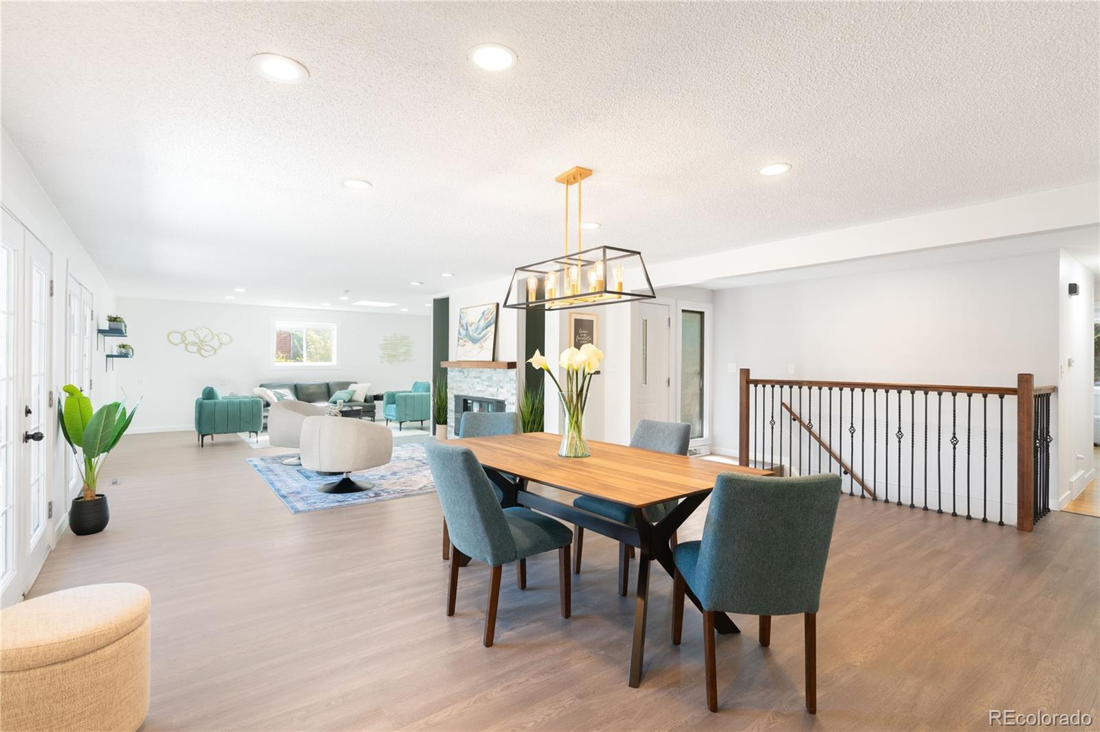 MLS Image #11 for 7127 e wyoming place,denver, Colorado