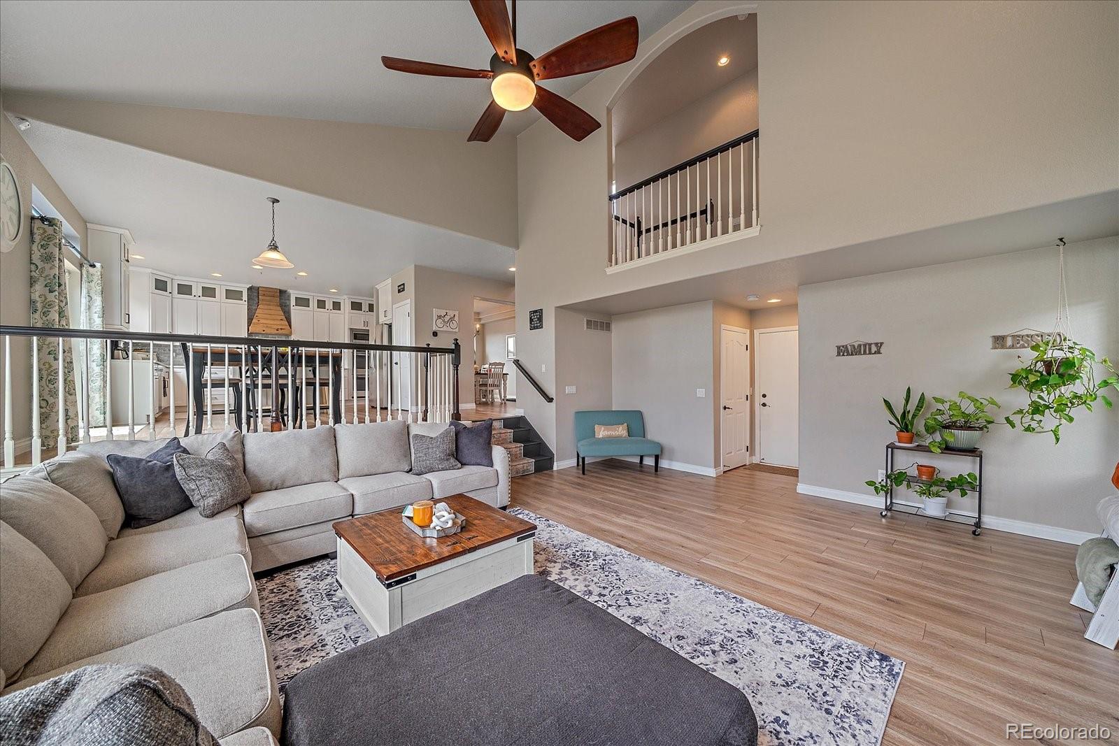MLS Image #12 for 832  tarpan place,castle rock, Colorado