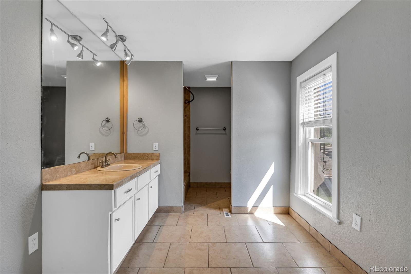 MLS Image #26 for 1025  greenwood avenue,canon city, Colorado