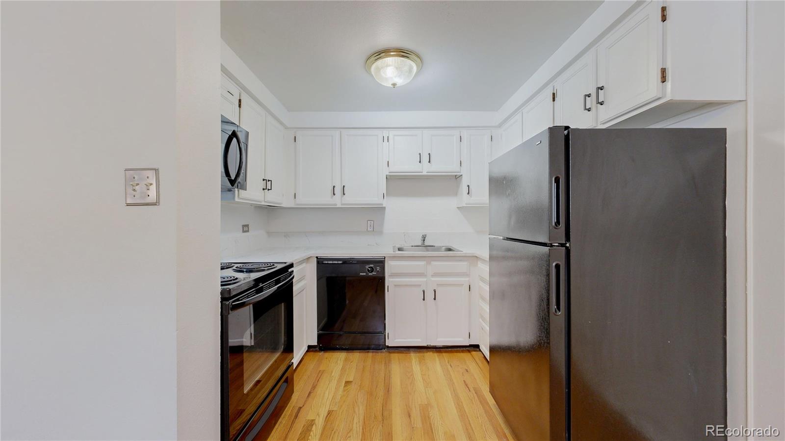 MLS Image #14 for 1350  josephine street,denver, Colorado