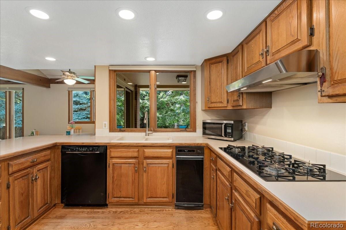 MLS Image #20 for 6180 s jamaica court,englewood, Colorado