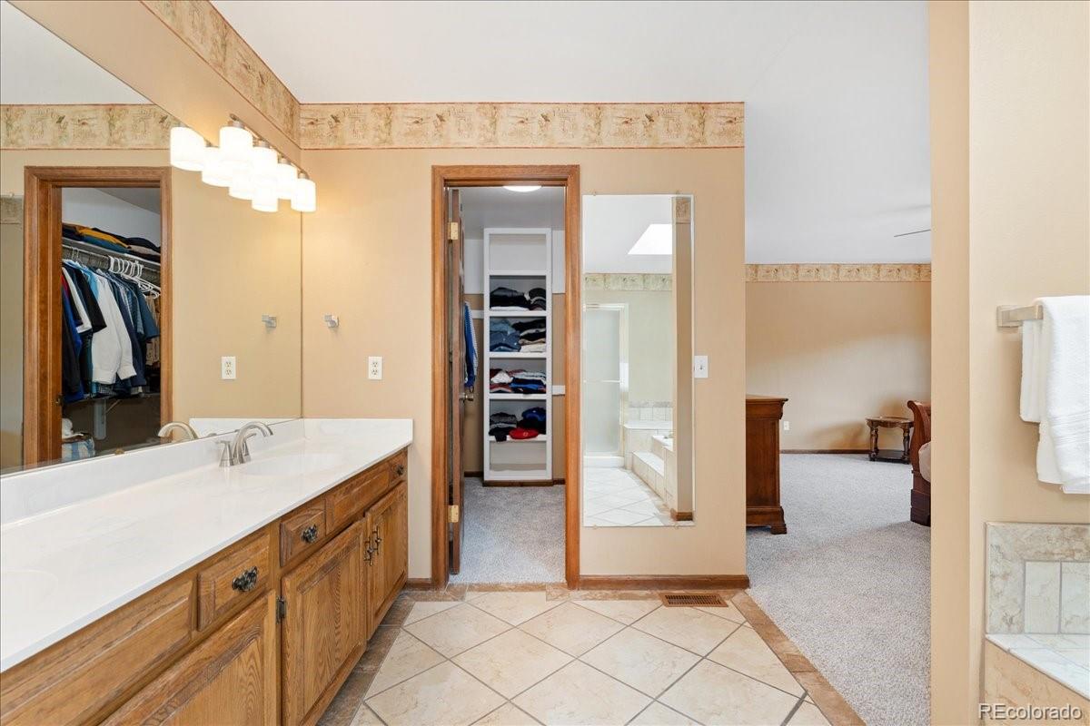 MLS Image #27 for 6180 s jamaica court,englewood, Colorado