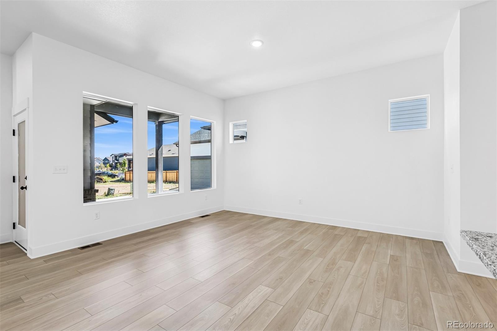MLS Image #20 for 21045 e 61st drive,aurora, Colorado