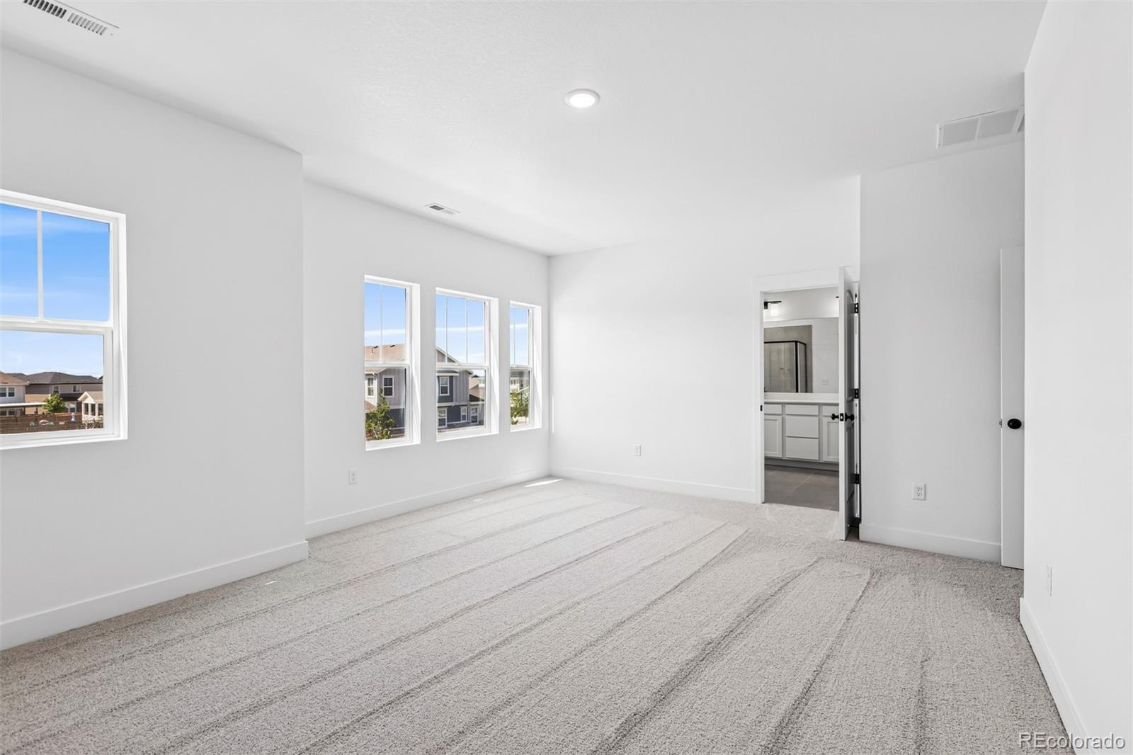 MLS Image #30 for 21045 e 61st drive,aurora, Colorado