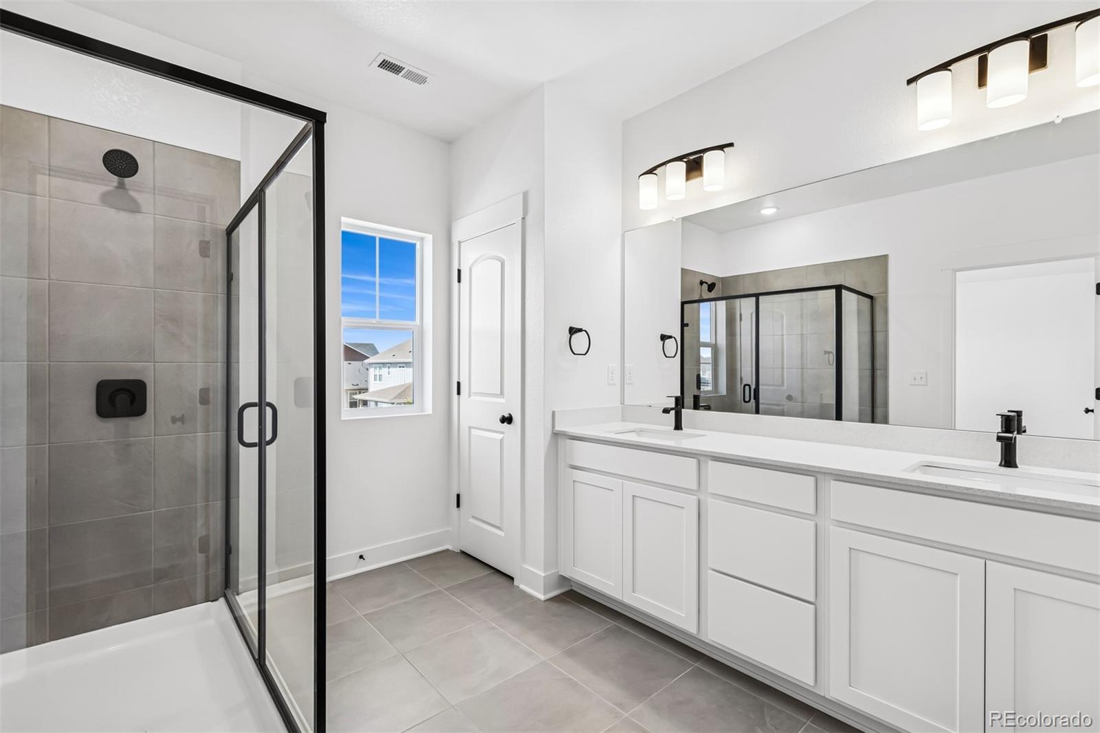 MLS Image #32 for 21045 e 61st drive,aurora, Colorado