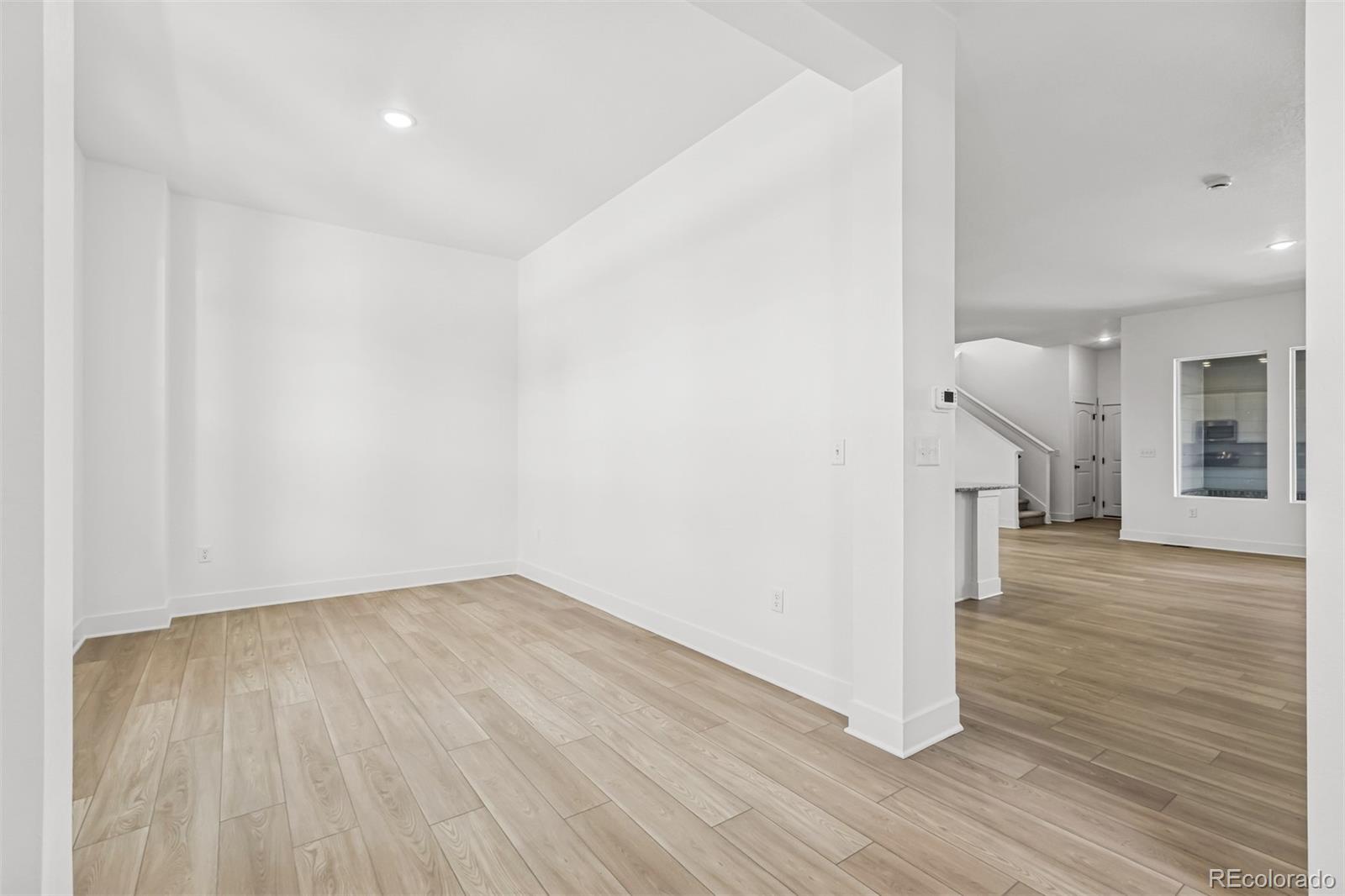 MLS Image #6 for 21045 e 61st drive,aurora, Colorado