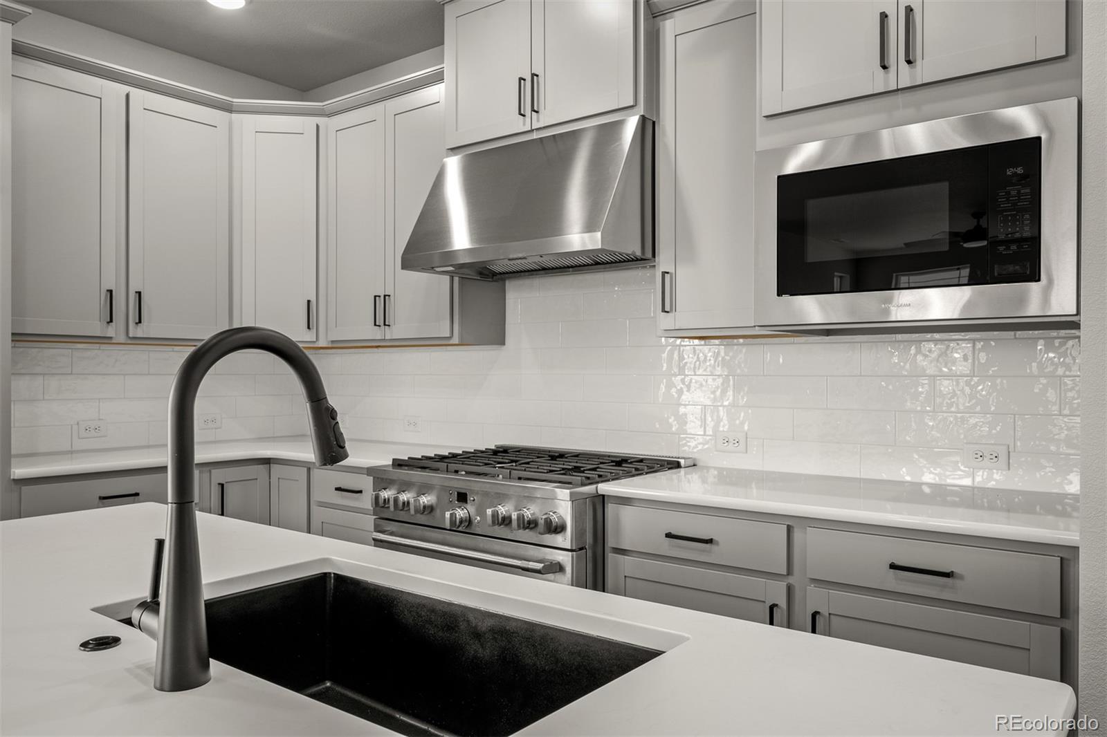 MLS Image #5 for 6343  scrabble view,colorado springs, Colorado