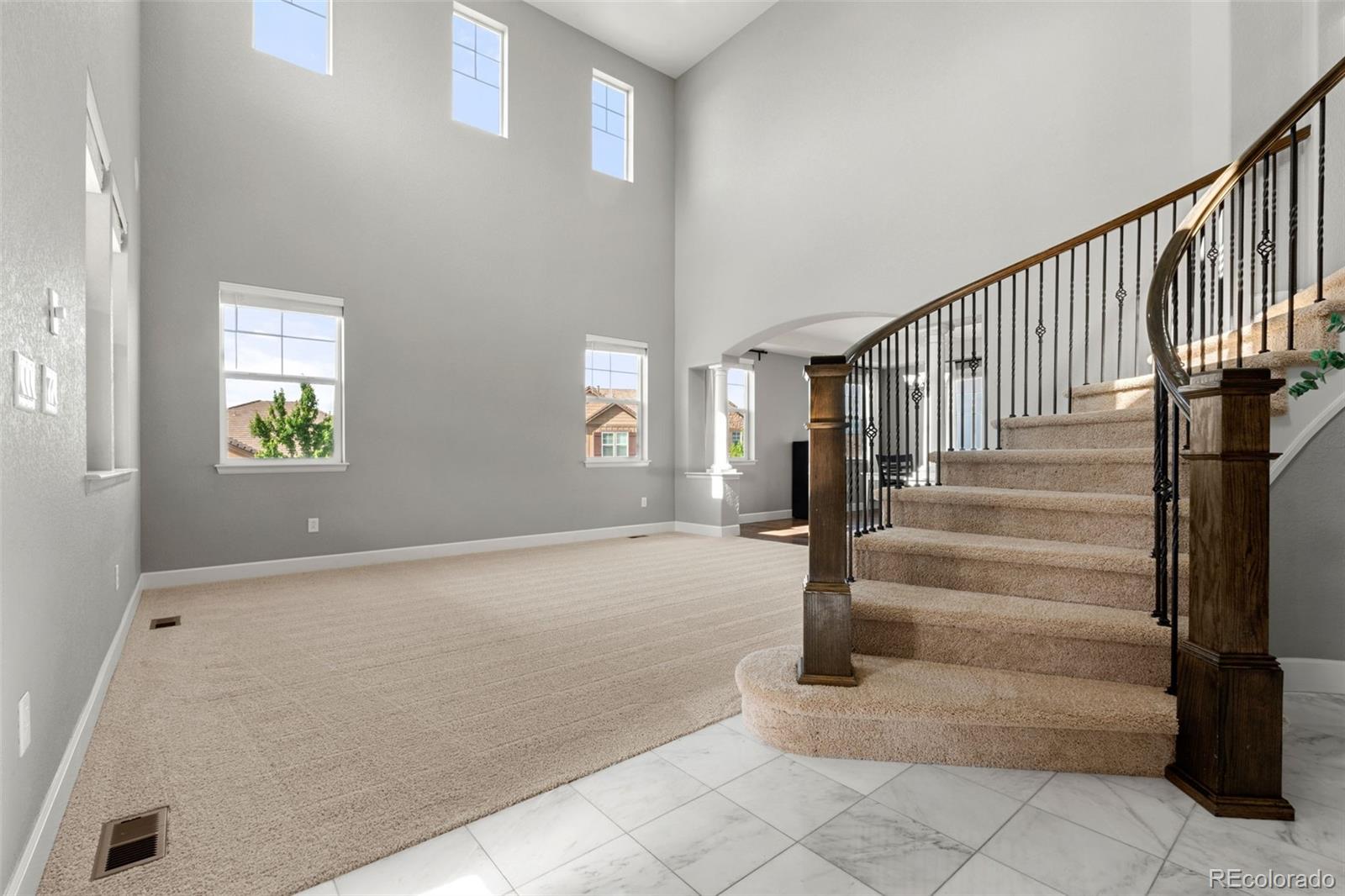 MLS Image #3 for 7606 s valleyhead court,aurora, Colorado